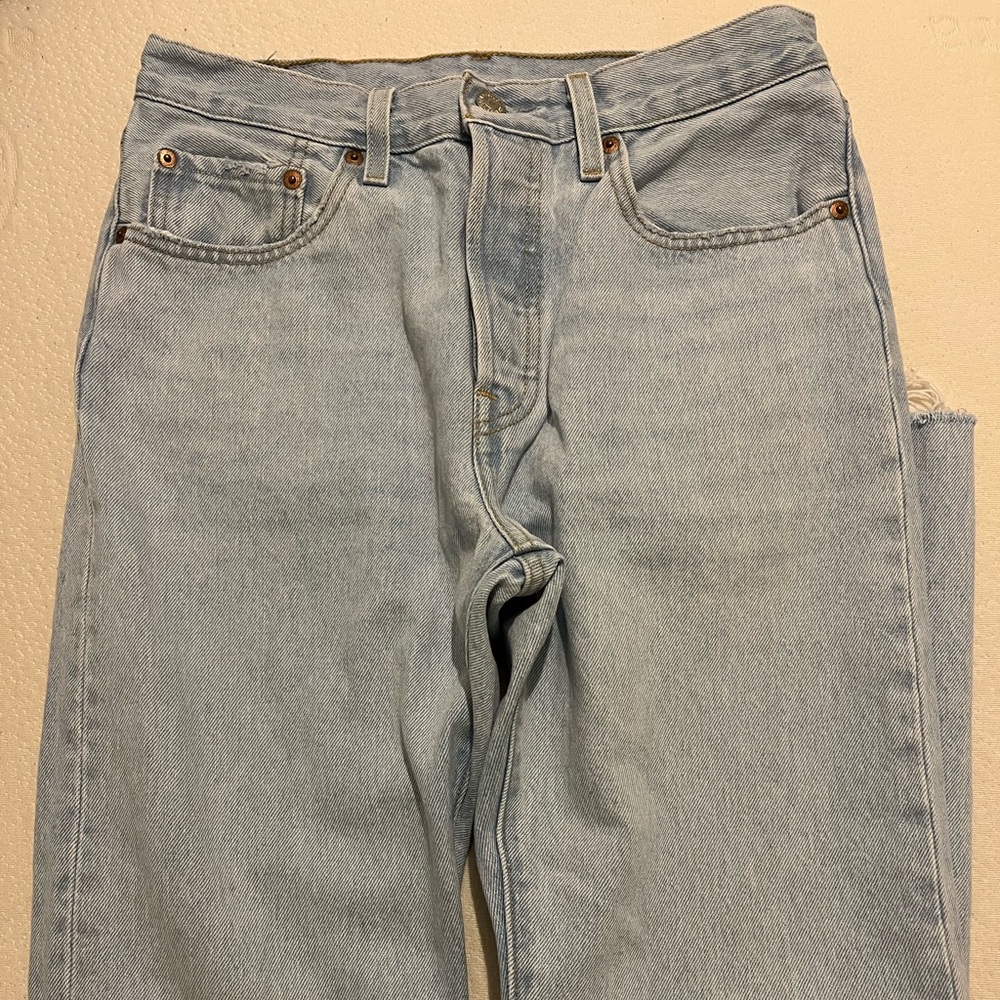 Levi's Women's High Rise Light Blue Jeans